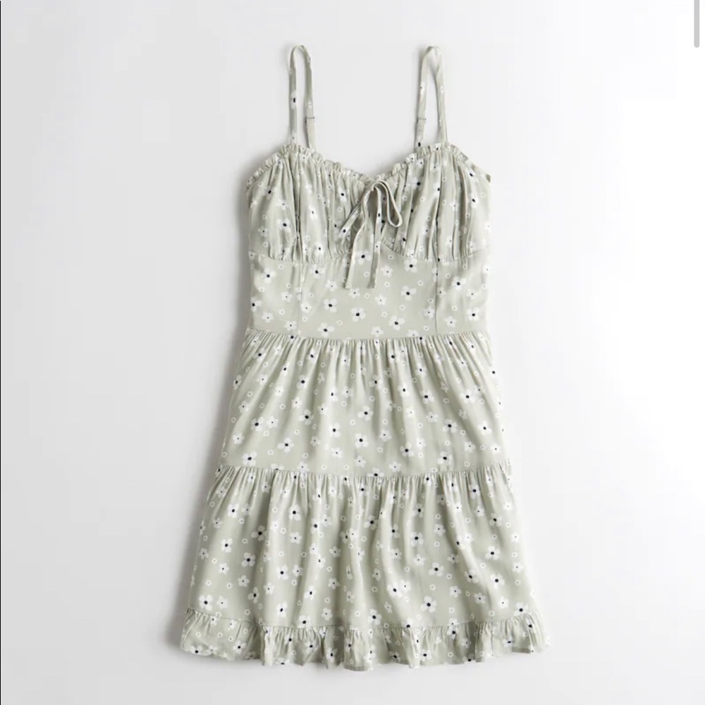 Hollister Ruched Short Dress - Picture 1 of 5
